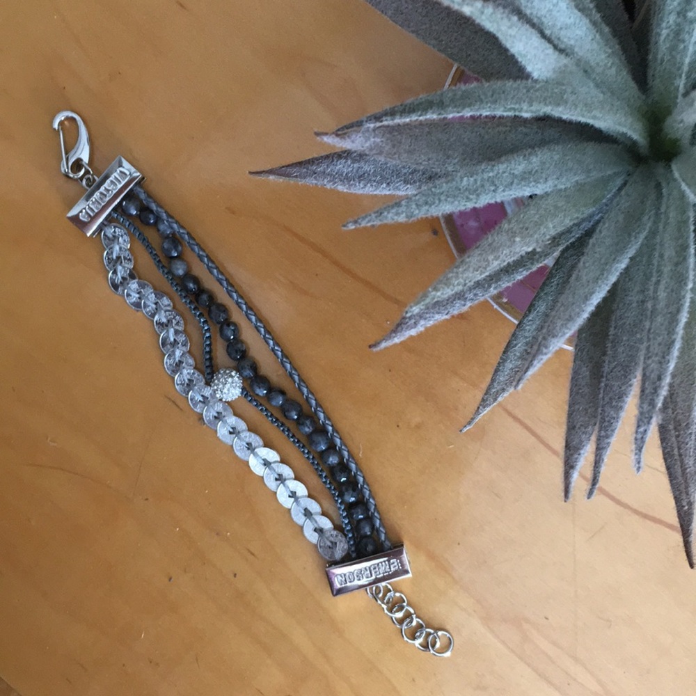 🤩BOGO. Victoria Emerson bracelet